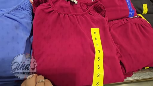 Jessica Simpson Women's Textured Blouse